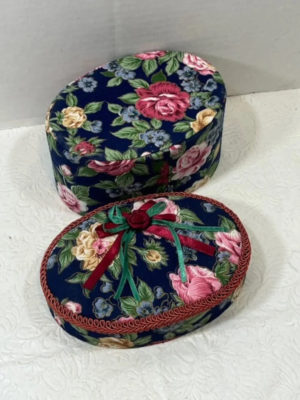 VTG Oval 2-Piece Floral Padded Fabric-Covered Storage Trinket Sewing JewelryBox
